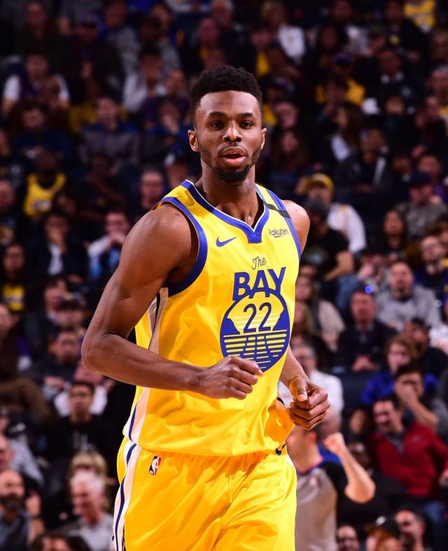 因排名垫底多名球员家人遭死亡威胁，佛罗伦萨官方表示谴责（多名球员家属因球队垫底遭死亡威胁，佛罗伦萨俱乐部严正谴责）