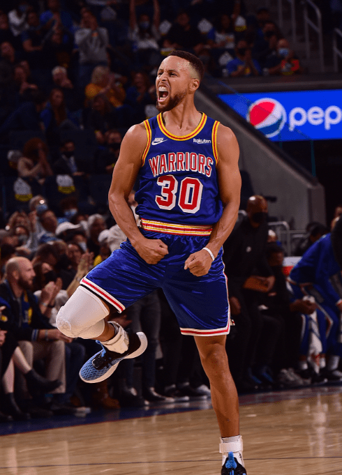 利物浦欧冠小组／联赛阶段主场13连胜，近25场只输1场（红军主场强势：欧冠小组赛+联赛豪取13连胜，近25战仅一败）