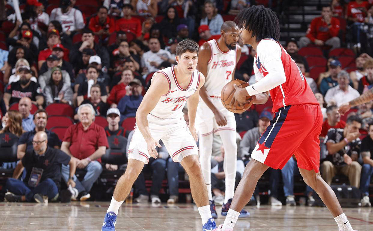 天空体育：纽卡7500万欧+500万欧浮动正式报价谢什科（天空体育：纽卡递交7500万欧+500万欧浮动的正式报价，目标谢什科）