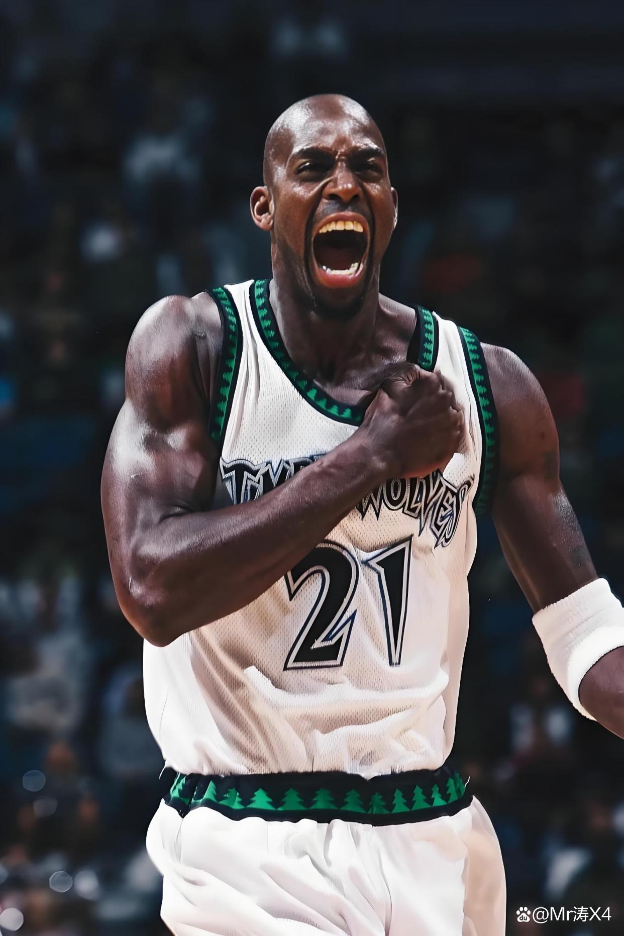 梅西职业生涯获得13座联赛冠军：西甲10冠、法甲2冠、美职联1冠（梅西生涯收获13座联赛桂冠：西甲10冠、法甲2冠、美职联1冠）